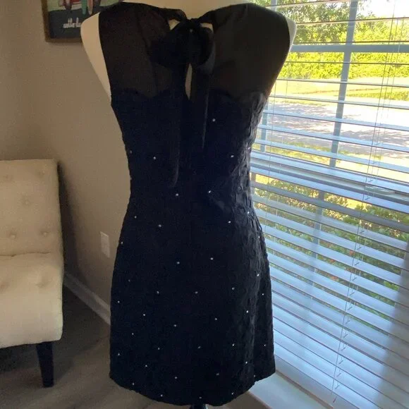 Sold!!!LILLY PULITZER BLACK DAISY FULTON EYELET DRESS SZ 2 - Picture 7 of 16